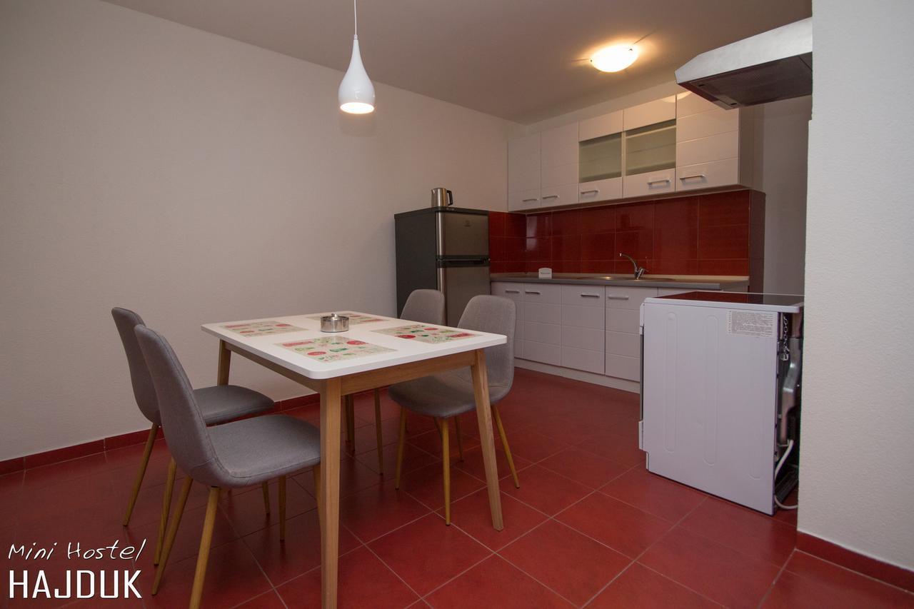 Apartman Hajduk Konjic Apartment ภายนอก รูปภาพ