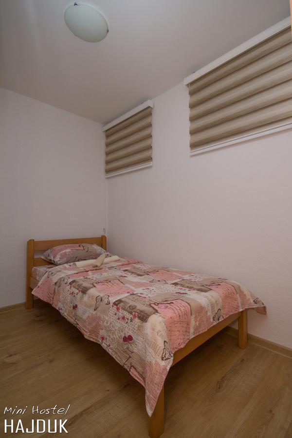 Apartman Hajduk Konjic Apartment ภายนอก รูปภาพ